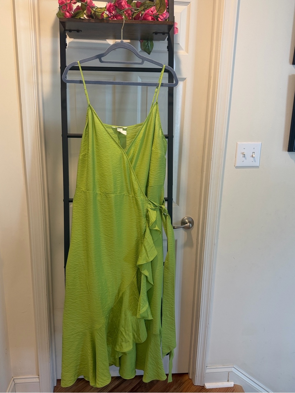 Lime Green Wrap Dress with Ruffle Side Tie Beach Vacation Dress Wedding Guess - Picture 9 of 16